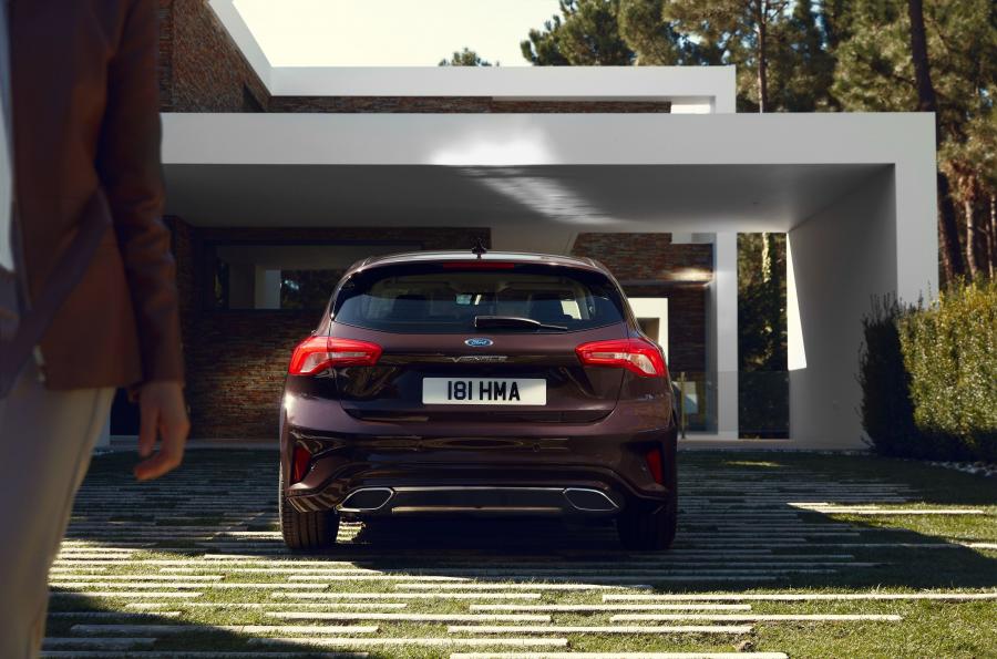  Ford Focus Vignale 2018 года  (WW) (фото 3 из 37)